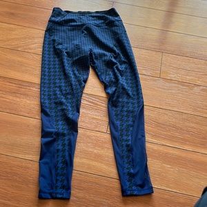 Adidas IvyPark Leggings size S/M